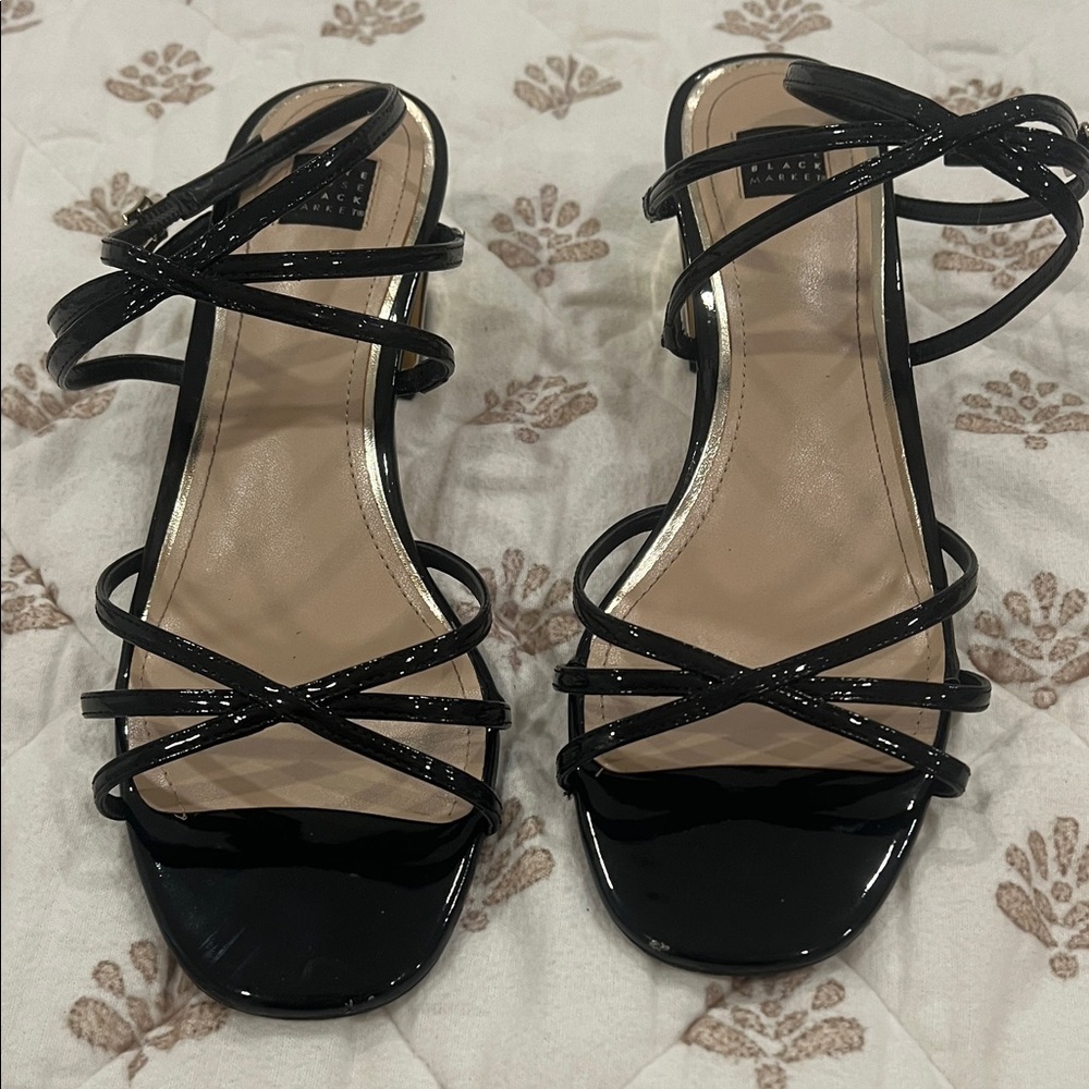 White House Black Market Elegant Black Strappy Women's Sandals - Picture 3 of 8
